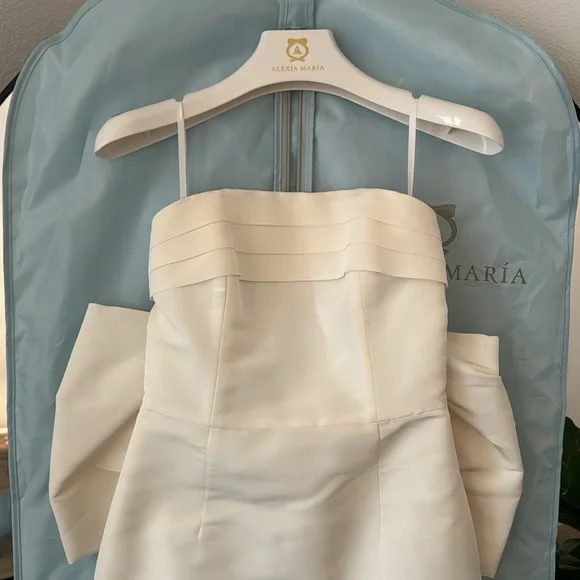 Alexia Maria Margaret Silk  Bow Dress - Picture 6 of 7